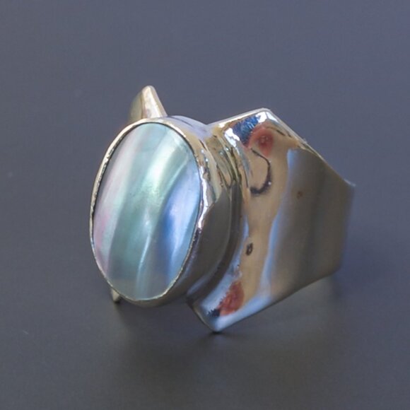 DTR (Jay King) Sterling Mother-of-Pearl Shield Ring — Size 7.25 - Picture 6 of 15